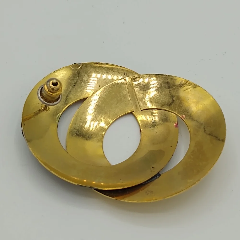 Double Circle Hammered Gold tone and Enamel Post Back Earrings 1980s Vintage - Picture 2 of 8